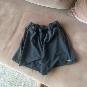 Alo shorts
